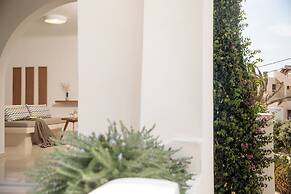 Proteas Hotel & Suites