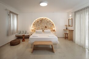 Proteas Hotel & Suites