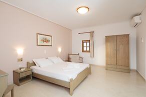 Proteas Hotel & Suites