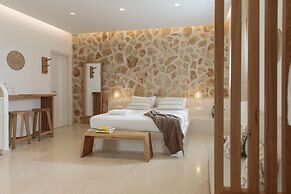 Proteas Hotel & Suites