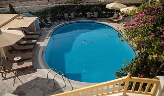 Proteas Hotel & Suites