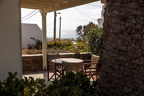 Proteas Hotel & Suites