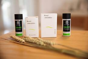 Proteas Hotel & Suites