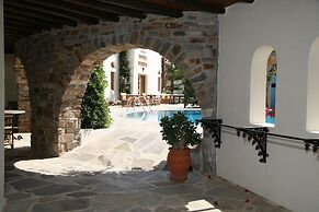 Proteas Hotel & Suites