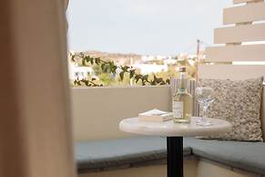 Proteas Hotel & Suites