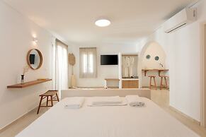 Proteas Hotel & Suites