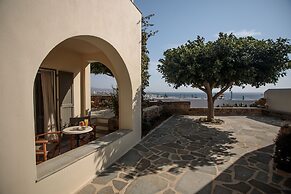 Proteas Hotel & Suites