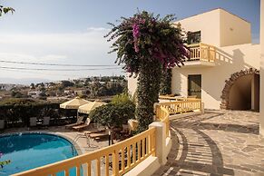 Proteas Hotel & Suites