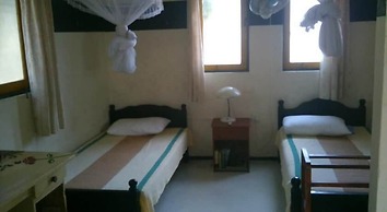 Anne's Maisonnette