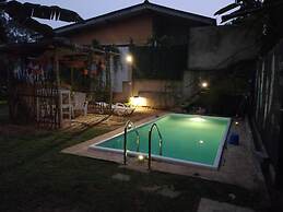 Anne's Maisonnette