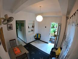 Anne's Maisonnette