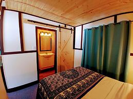 Dwight Riverside Inn