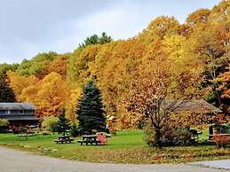 Dwight Riverside Inn