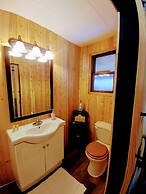 Dwight Riverside Inn