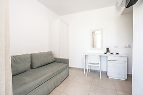 Apollon Windmill Hotel