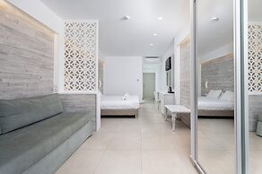 Apollon Windmill Hotel