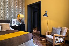 Velona's Jungle Luxury Suites