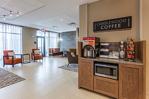 Candlewood Suites Fargo South- Medical Center, an IHG Hotel