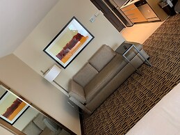 Candlewood Suites Fargo South- Medical Center by IHG