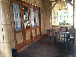 Bukit Alamanda Resort & Resto