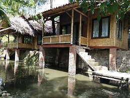 Bukit Alamanda Resort & Resto