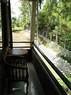 Bukit Alamanda Resort & Resto