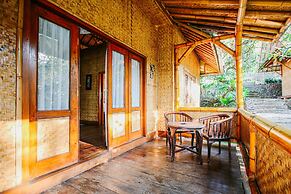 Bukit Alamanda Resort & Resto