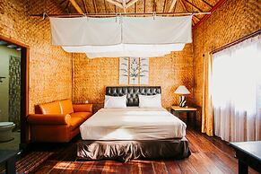 Bukit Alamanda Resort & Resto