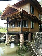 Bukit Alamanda Resort & Resto