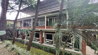 Bukit Alamanda Resort & Resto