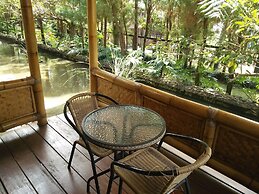 Bukit Alamanda Resort & Resto