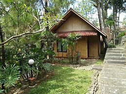 Bukit Alamanda Resort & Resto