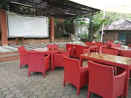 Bukit Alamanda Resort & Resto