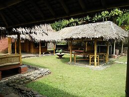 Bukit Alamanda Resort & Resto