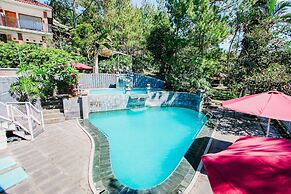 Bukit Alamanda Resort & Resto