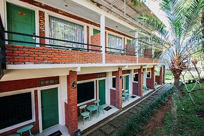 Bukit Alamanda Resort & Resto