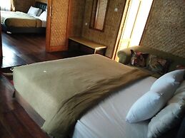 Bukit Alamanda Resort & Resto