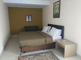 Bukit Alamanda Resort & Resto