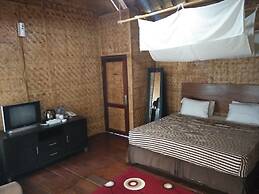 Bukit Alamanda Resort & Resto