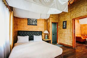 Bukit Alamanda Resort & Resto