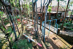 Bukit Alamanda Resort & Resto