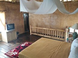 Bukit Alamanda Resort & Resto