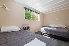 Blue Lake Top 10 Holiday Park