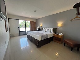 Garden Inn Homestead