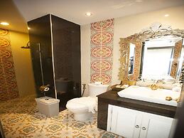 The Grand Morocc Hotel