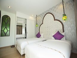 The Grand Morocc Hotel