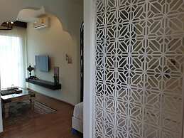 The Grand Morocc Hotel