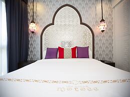 The Grand Morocc Hotel