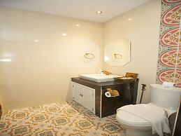 The Grand Morocc Hotel