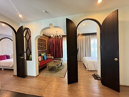 The Grand Morocc Hotel